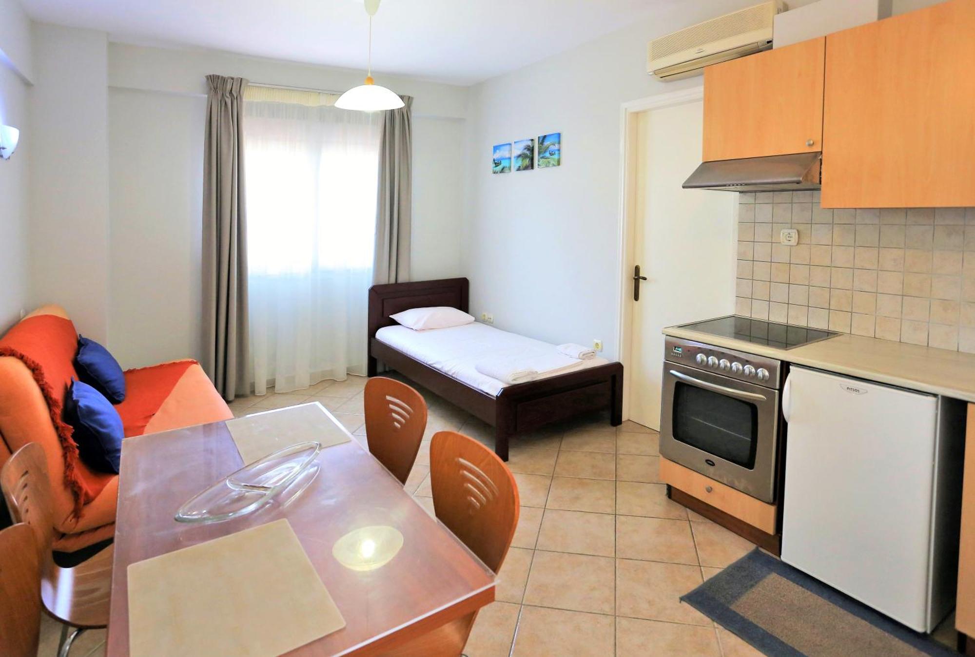 Chrispy Apartments Sivota  Bilik gambar